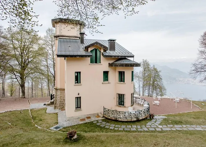 Maison d'hôtes Pizzini Mottarone - Restaurant And Stresa