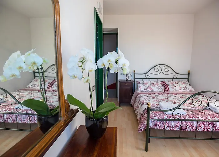 Pizzini Mottarone - Restaurant And Gasthuis 3*