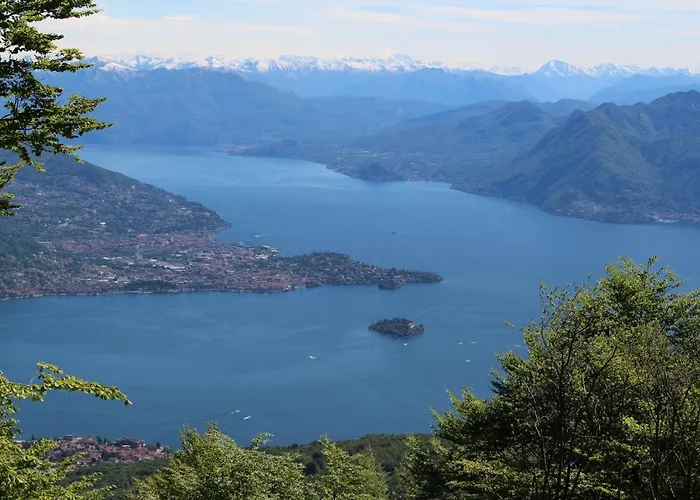 Pizzini Mottarone - Restaurant And בית הארחה